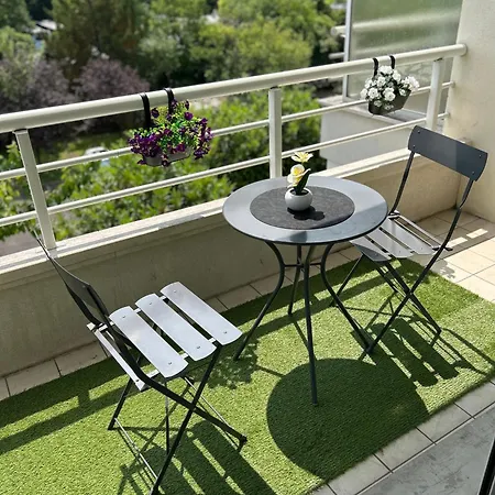 Lumineux Sans Vis A Vis Avec Balcon Prive Chelles (Seine-et-Marne)
